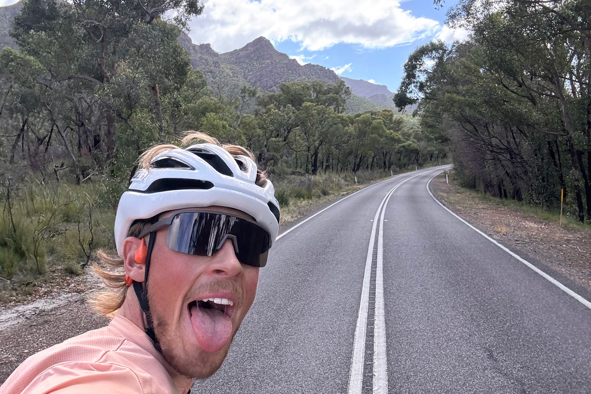 Best Cycling Glasses for Tour de France Conditions 2026