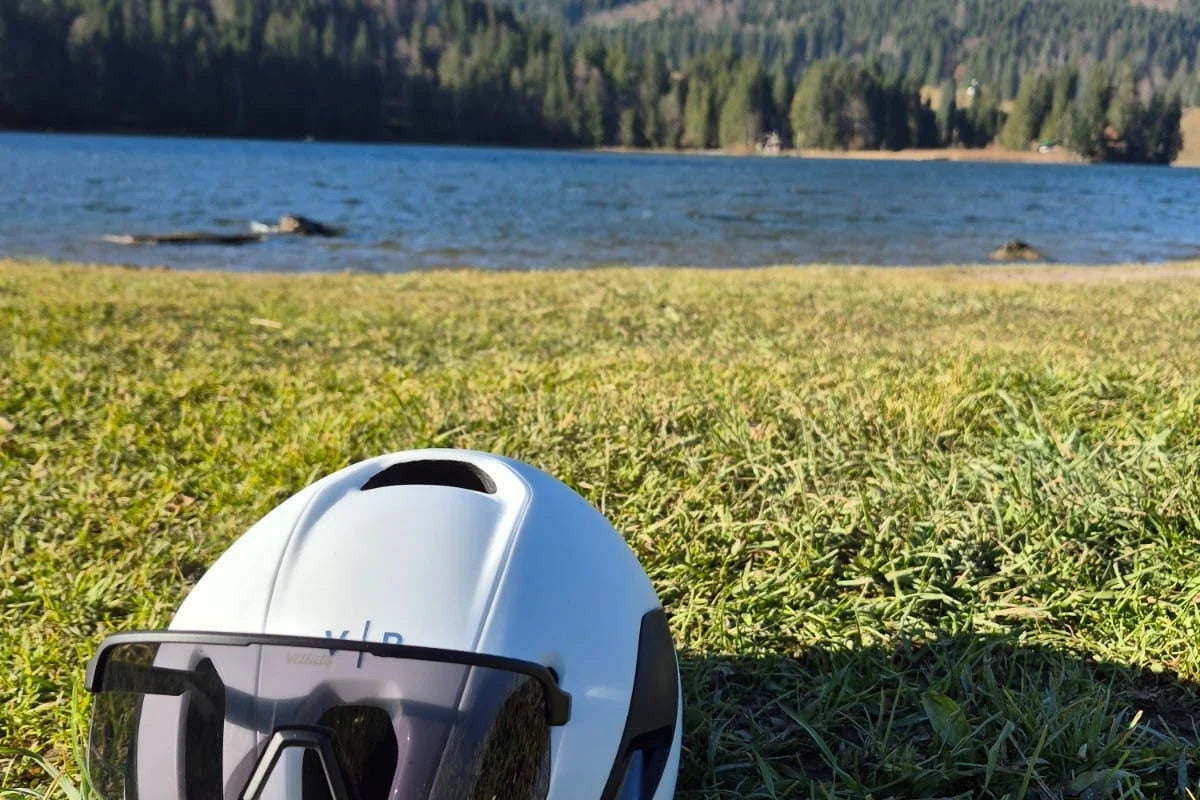 Velluto StradaPro cycling glasses — cycling sunglasses for bugs and insects