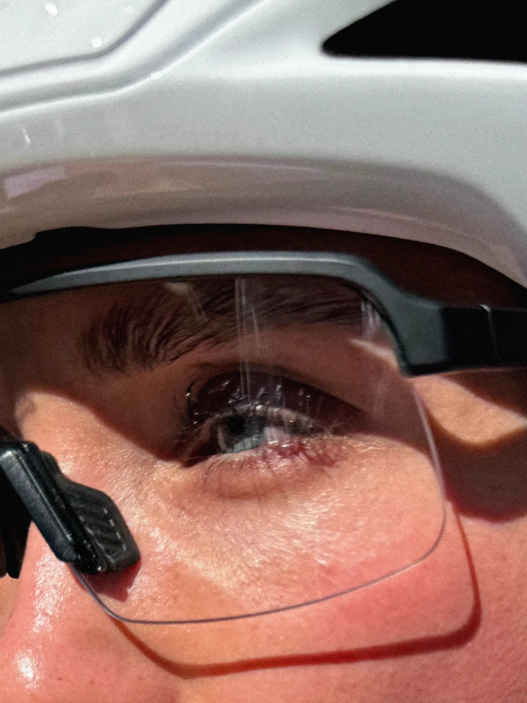 VellutoPuro Wechselglas | Perfekt für den Ride bei Dämmerung, Sonnenaufgang | 100% UV Schutz | Schutz für Wind & Insekten